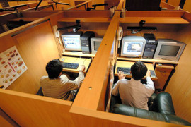 Philippines bắt giữ ‘ổ lừa đảo’ 277 người Trung Quốc