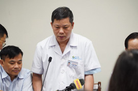 Bé 3 tuổi bị bỏ quên trên xe ở Bắc Ninh qua cơn nguy kịch, tiếp tục điều trị viêm phổi