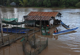 Lũ đầu nguồn sông Cửu Long tiếp tục lên