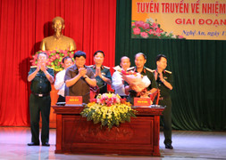 Quân khu 4 và Đài Tiếng nói Việt Nam phối hợp tuyên truyền quốc phòng