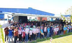 Tố cơm trưa có giòi, hàng nghìn công nhân ở Quảng Nam đình công