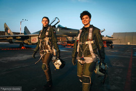 Video: Nữ phi công Ba Lan đầu tiên lái chiến cơ MiG-21