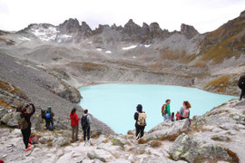 Thụy Sĩ tổ chức 'tang lễ' trên cao cho sông băng 'qua đời'
