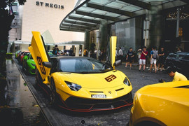 Mãn nhãn 7 siêu xe Lamborghini nối đuôi nhau của Hội con nhà giàu Malaysia