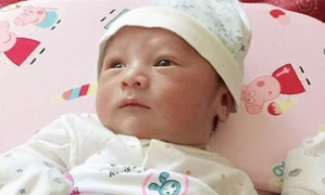 7 lần sảy thai, 17 năm hiếm muộn, người mẹ vỡ òa hạnh phúc đón con trai chào đời