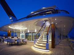 Siêu du thuyền dài nhất thế giới xuất hiện nổi bật tại triển lãm