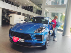 Porsche Macan tiền tỉ mới tậu của ca sĩ Chi Dân