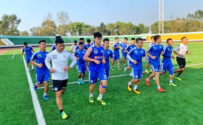 Hà Nội FC đón vị khách đặc biệt tới thăm ở Triều Tiên