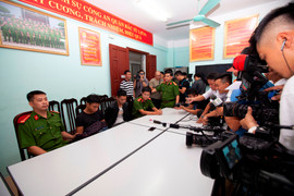 Video: Lời khai rùng mình của hai kẻ máu lạnh sát hại nam sinh chạy Grab