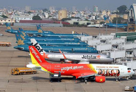 Cấp phép loạt hãng bay mới có gây sức ép lên Tân Sơn Nhất, Nội Bài?