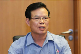 Để 'em chồng tác động nâng điểm thi cho con', vợ ông Triệu Tài Vinh bị kiểm điểm