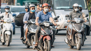 Hà Nội ô nhiễm không khí ở mức báo động, dân có nên mua máy lọc không khí?