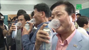 Sợ ô nhiễm, dân Trung Quốc đổ xô đi mua không khí đóng chai từ Canada