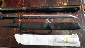 Truy tìm nhóm côn đồ xông vào quán vịt chém bị thương 5 người