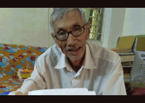 Khâm phục nghị lực của cụ ông 75 tuổi chinh phục giảng đường cao học