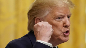 Sóng gió bủa vây tứ phía, Tổng thống Trump làm thế nào thoát ải cam go hiện tại?