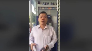 Phạt 2,5 triệu đồng kẻ côn đồ đấm đá túi bụi người nhắc nhở xếp hàng ở cây ATM