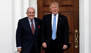 Tổng thống Trump ca ngợi luật sư riêng Giuliani là 'huyền thoại chống tội phạm'