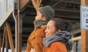 Tăng Thanh Hà đăng ảnh cận mặt con trai