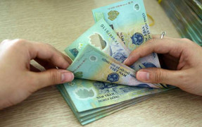 Lương cơ sở tăng lên 1,6 triệu đồng/tháng vào năm 2020