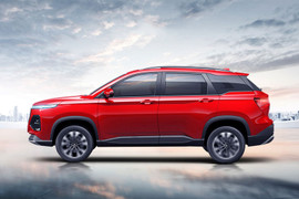 SUV động cơ tăng áp, giá rẻ ‘giật mình’