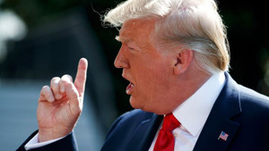 Tổng thống Trump được đề nghị trả 1 triệu USD để từ chức