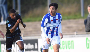 Văn Hậu kiến tạo bàn thắng, Jong Heerenveen thắng đậm Graafschap