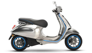 Xe máy điện Ấn Độ giống hệt Vespa giá 32 triệu đồng