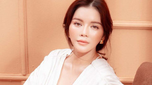 Sau 9 năm yêu, Lý Nhã Kỳ thông báo chia tay bạn trai