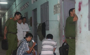 Đâm chết bạn cùng phòng vì ghét thái độ khi nhậu