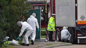 Kêu gọi cấp visa cho gia đình 39 nạn nhân chết trong container ở Anh