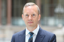 Đại sứ Anh tại Việt Nam: Mua bán người - Đừng đánh cược tương lai!