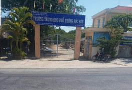 Thầy giáo 55 tuổi làm học sinh mang bầu bị đình chỉ