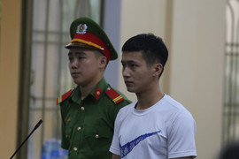 Sợ chồng trút ‘mưa’ dao, vợ giả chết để bảo toàn tính mạng