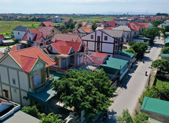 Ảnh: Làng xuất khẩu lao động Nghệ An toàn biệt thự, xe sang