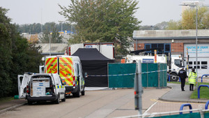 Video: Hành trình của container trong thảm kịch 39 người chết ở Anh