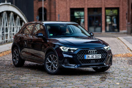 Chi tiết xe crossover Audi động cơ tăng áp, giá hơn 660 triệu đồng