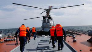 Ông Medvedev gợi ý khả năng diễn tập hải quân chung giữa Nga và ASEAN