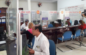 ‘Hành’ dân làm thủ tục đổi tên cho con, cán bộ Đà Nẵng bị xử lý