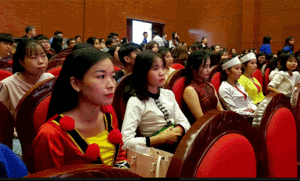 Tuyên dương 120 học sinh, sinh viên, thanh niên dân tộc thiểu số tiêu biểu