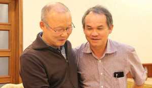 Bầu Đức: ‘Nhiều CLB nước ngoài sẵn sàng trả HLV Park Hang Seo cả trăm ngàn USD/tháng’