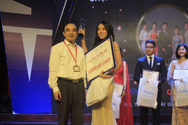 Nữ sinh Răng-Hàm-Mặt trở thành 'Sinh viên của năm 2019' Đại học Y Hà Nội