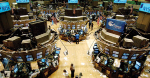 Chứng khoán năm 2020 đối diện những rủi ro gì?