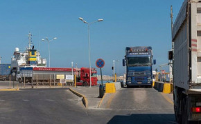 Hành trình 'chết đi sống lại' của thanh niên nhập cư lậu vào Anh trong 'quan tài đông lạnh'