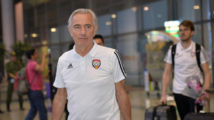 Đội bóng nhà giàu UAE đến Hà Nội trong đêm bằng chuyên cơ