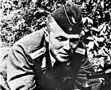 Anh hùng Nikolai Kuznetsov - Tình báo viên táo bạo nhất Liên Xô