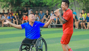 Tuấn Hưng kêu gọi được 400 triệu đồng giúp đỡ vợ chồng vận động viên khuyết tật