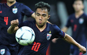 Video: Chanathip sút tung lưới tuyển Malaysia, Thái Lan dẫn 1-0
