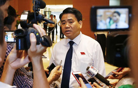 Chủ tịch Hà Nội: Thành phố chưa lấy một đồng nào bù giá cho nước sông Đuống