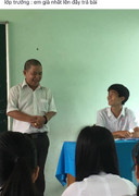 Thầy giáo 'đổi vai' học sinh gây 'bão' mạng